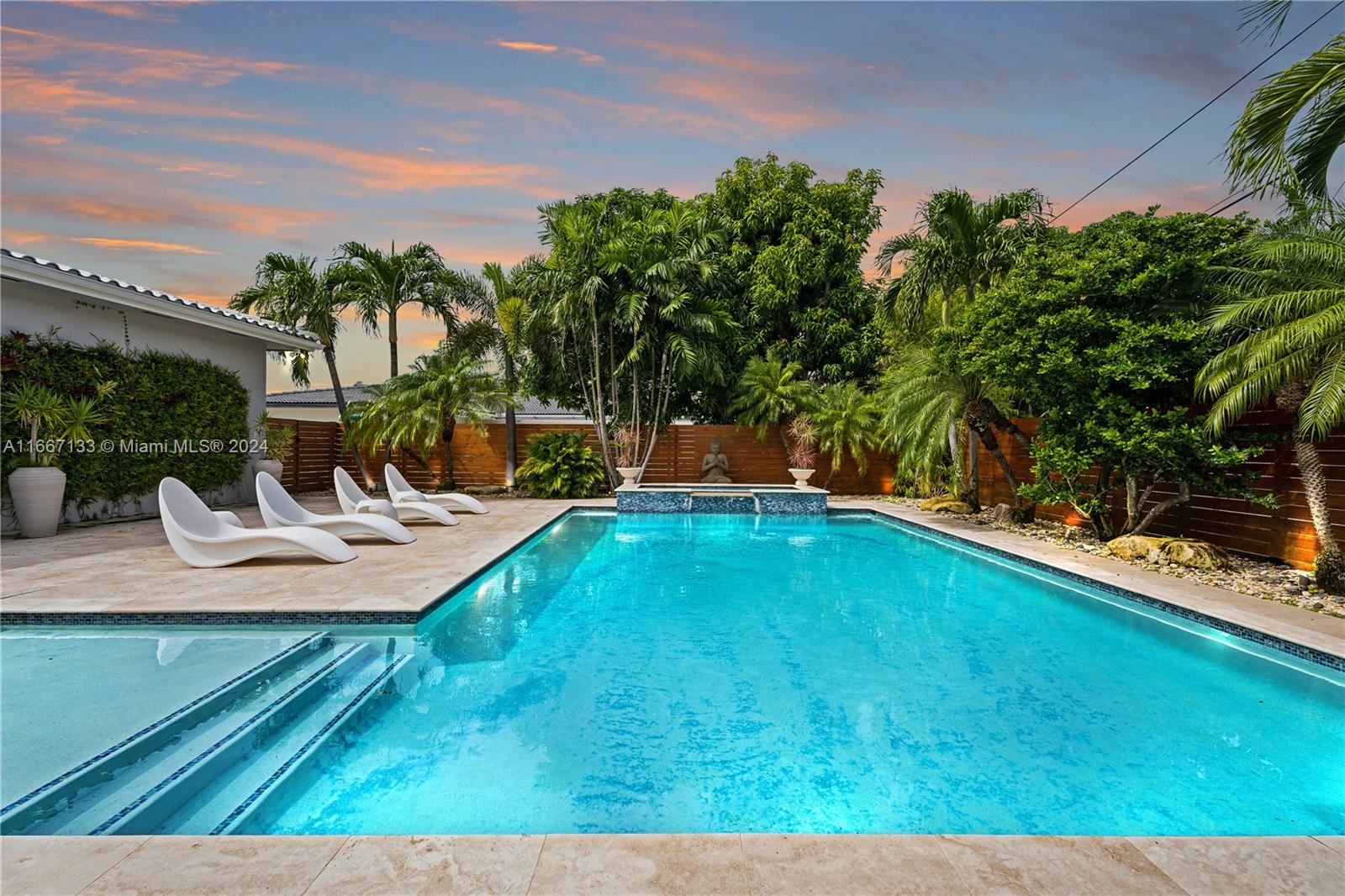 Luxurious Singlefamily